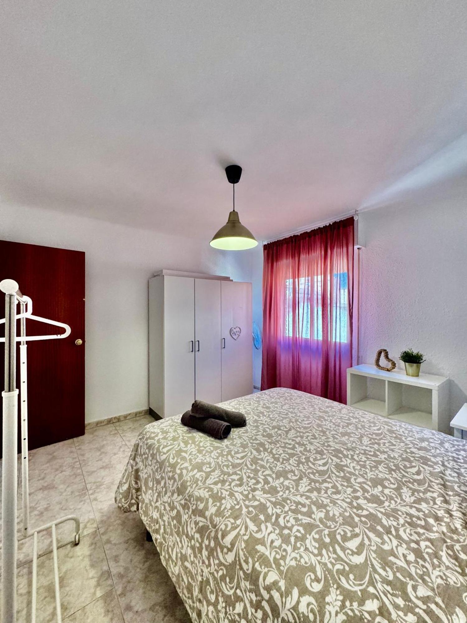 Acogedor Apartamento En マラガ エクステリア 写真