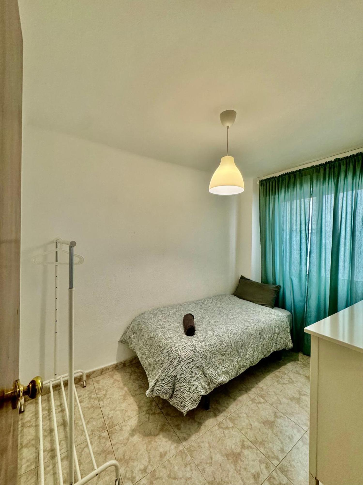 Acogedor Apartamento En マラガ エクステリア 写真