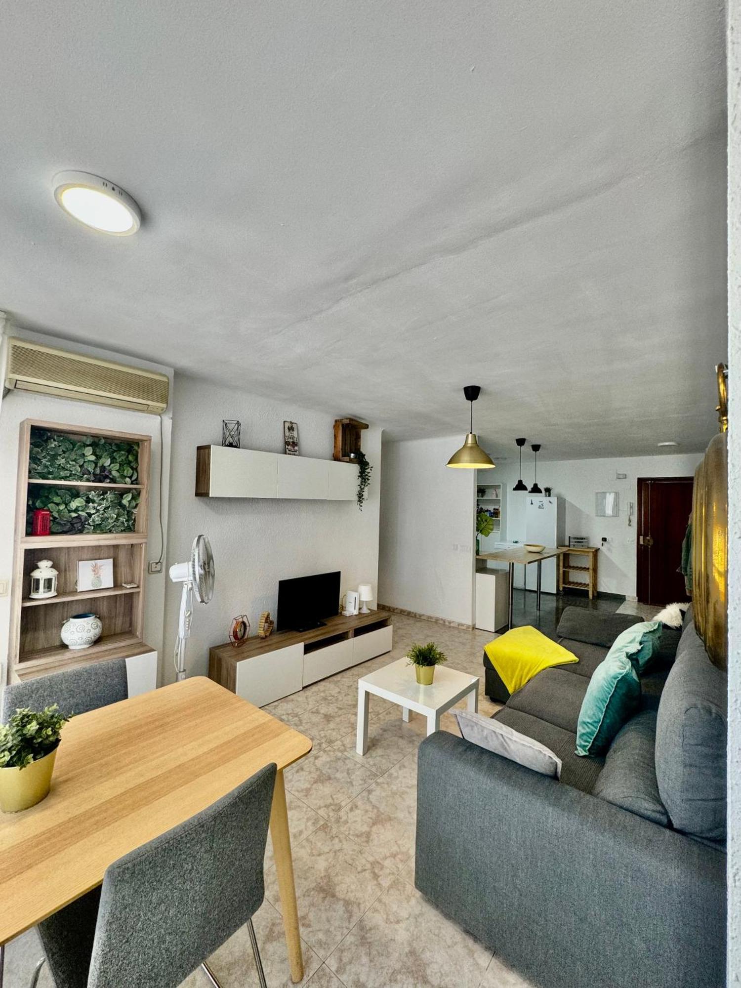 Acogedor Apartamento En マラガ エクステリア 写真
