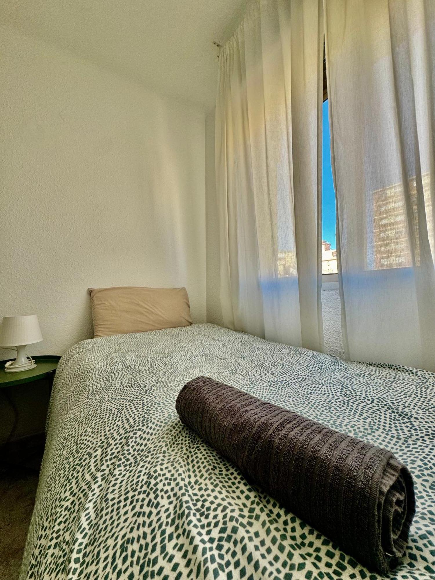 Acogedor Apartamento En マラガ エクステリア 写真